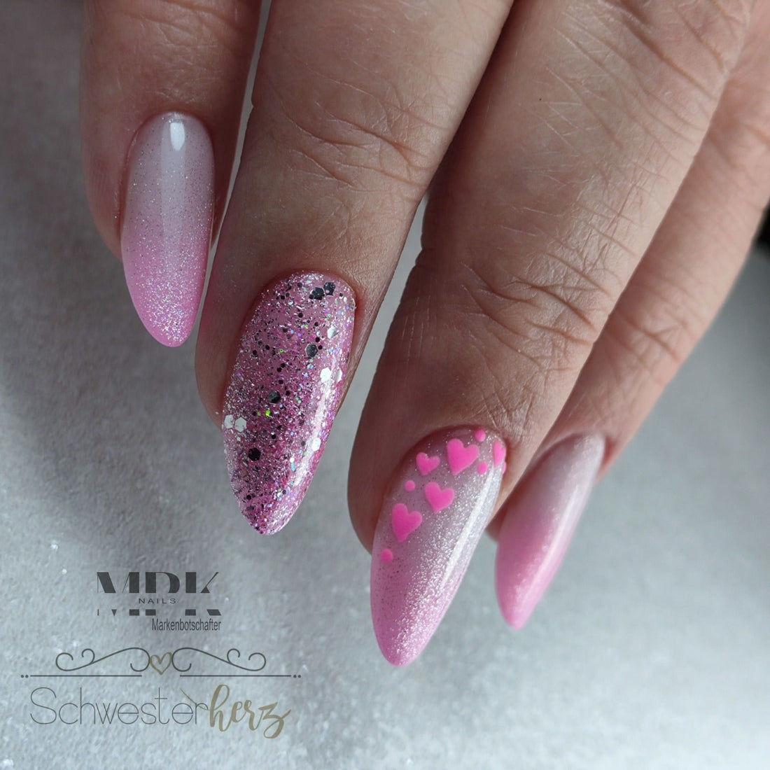 Nageldesign Sommer 2026: Trends, Farben und Ideen für deine Sommernägel