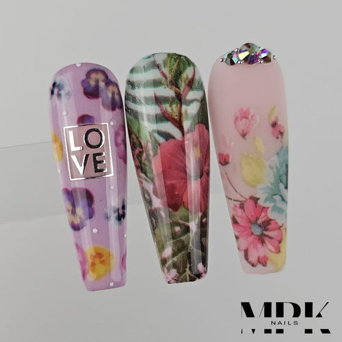 Bild 1 in Galerieansicht laden. 10x Nailart Transfer Folie in Box #11-10