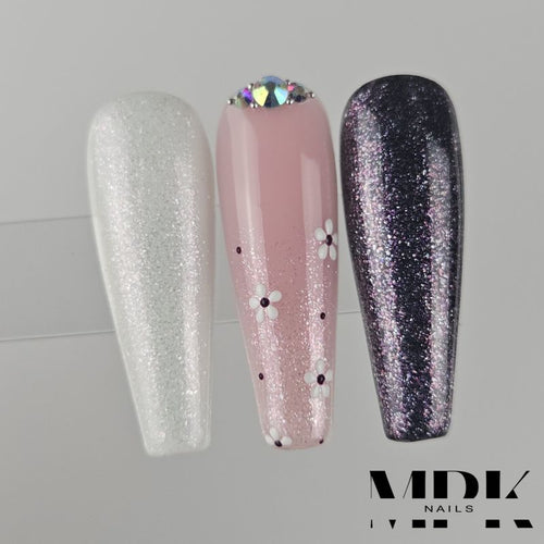 Bild 1 in Galerieansicht laden. Luxury UV Nagellack A13 Moonlight Frost