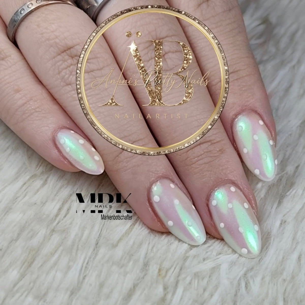 Aurora Puder